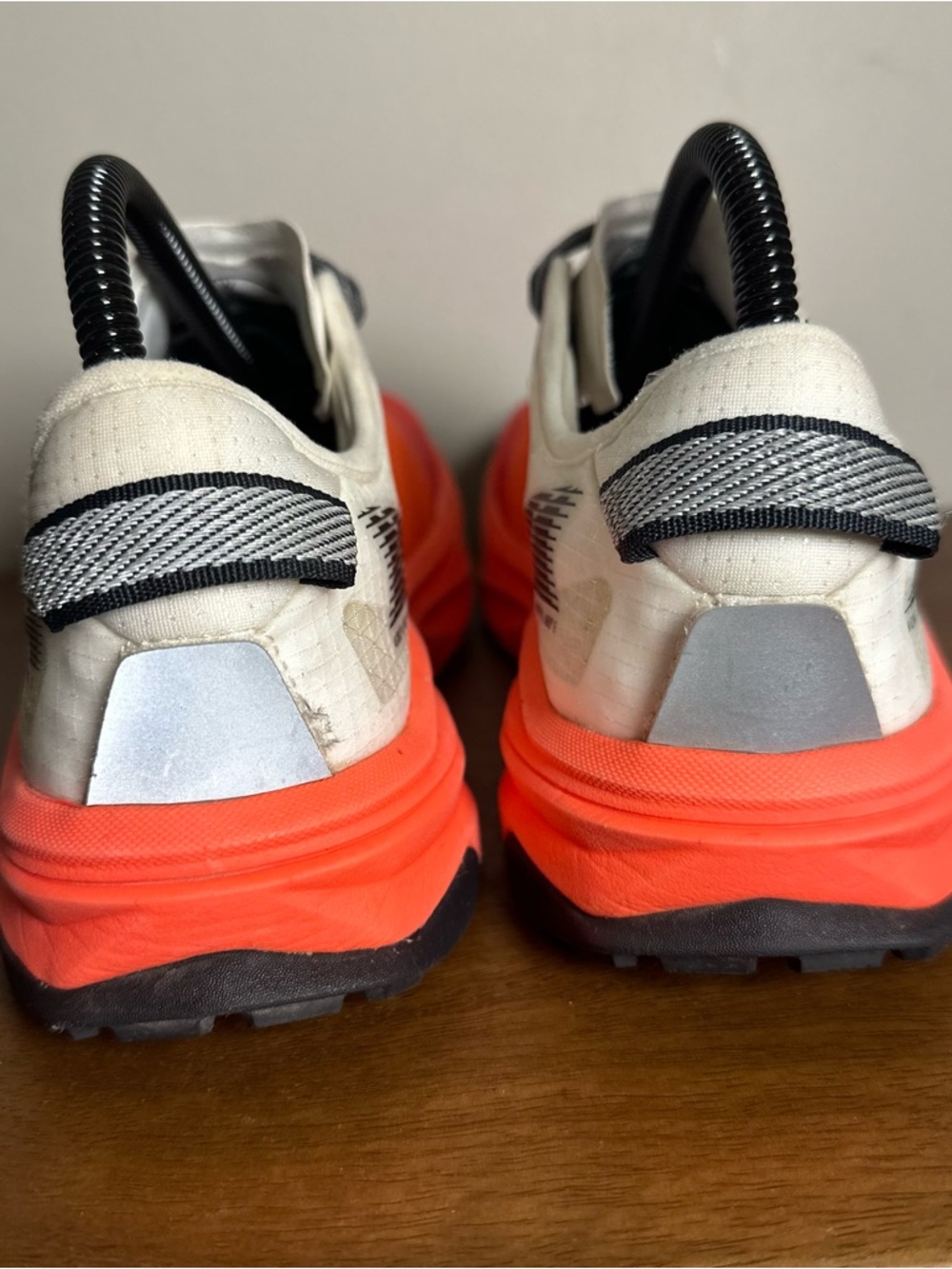 Altra Mont Blanc Carbon - Picture 3 of 5